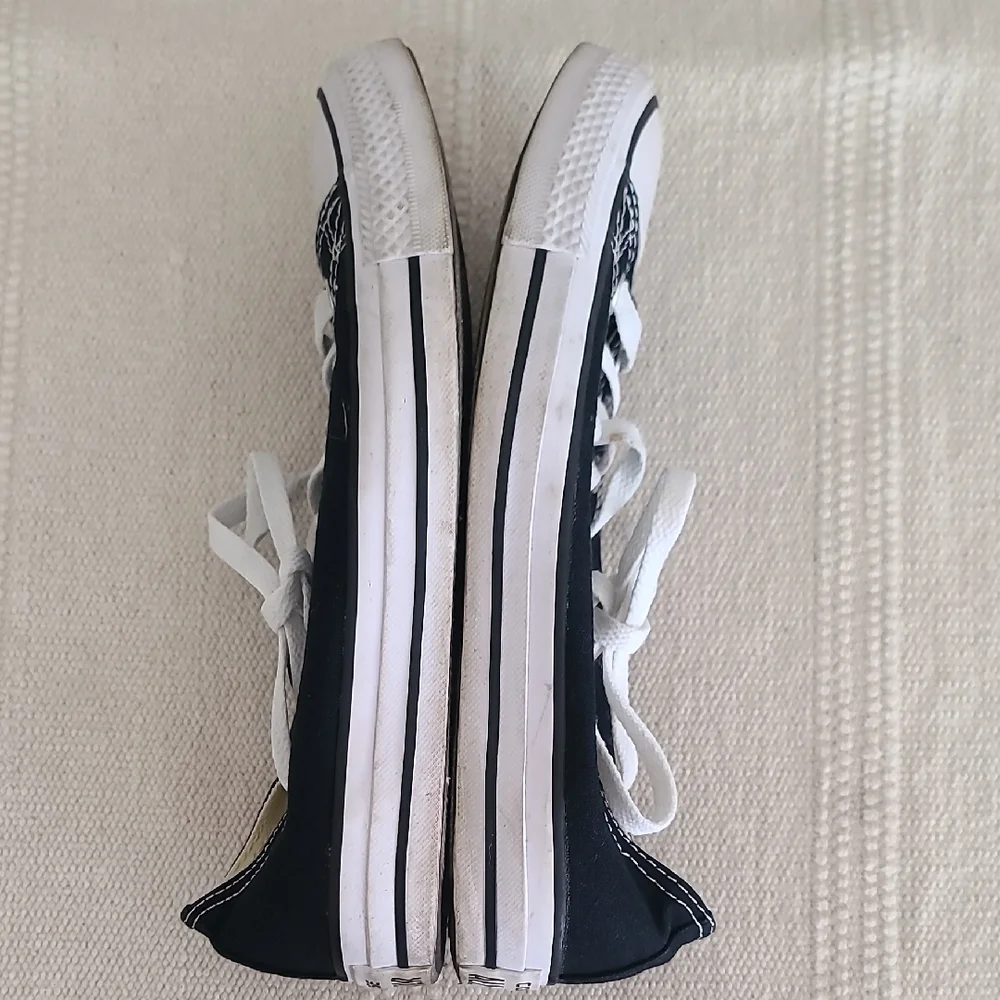 Black and White Canvas Sneakers - Picture 6 of 6